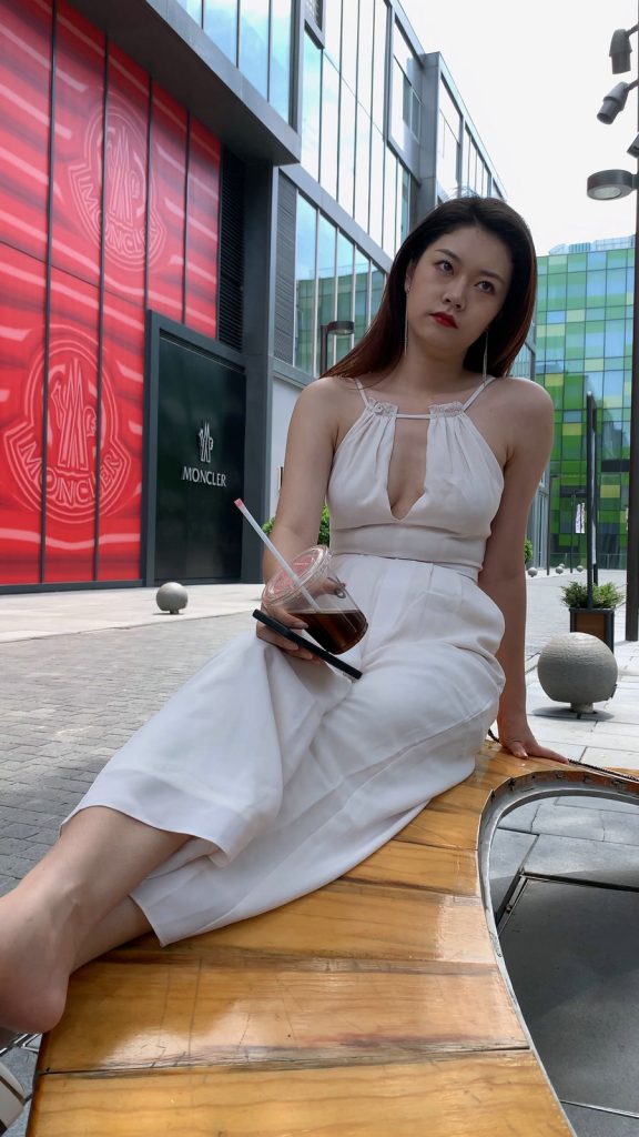 一始街拍作品 – 性感白裤美女 [MP4-8.84GB]