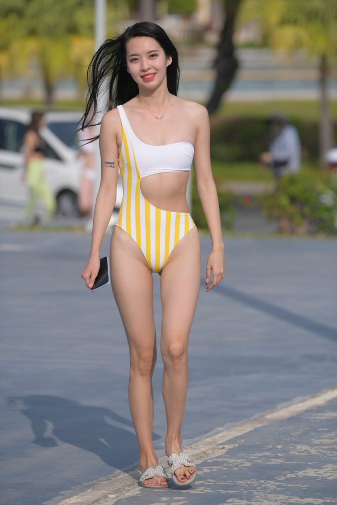 一始街拍作品 – 捧一束彼岸花 [663P-14.2GB]