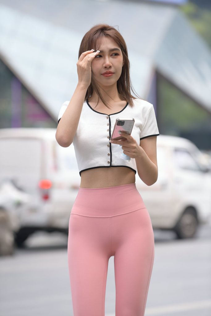 一始街拍作品 – 粉色瑜伽裤美女 [645P1V-20.7GB]