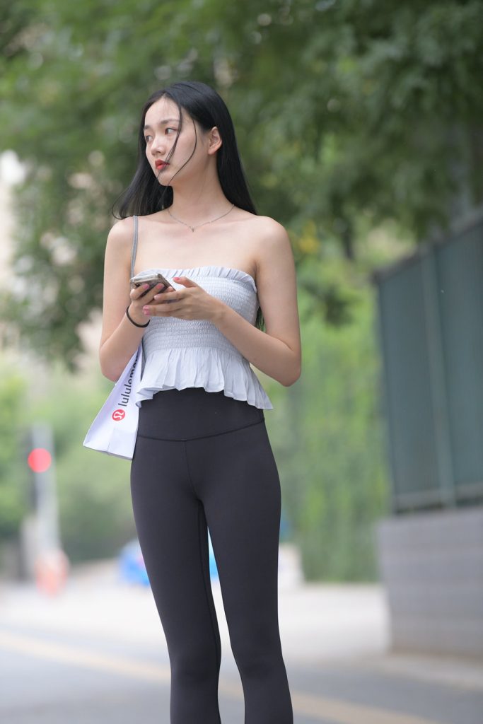 一始街拍作品 – 黑色瑜伽裤美女 [316P1V-15.5GB]