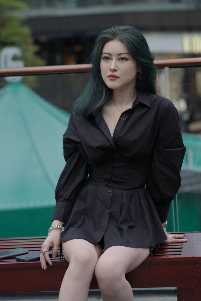 黑色衬衫裙 [137P1V-1.95GB]