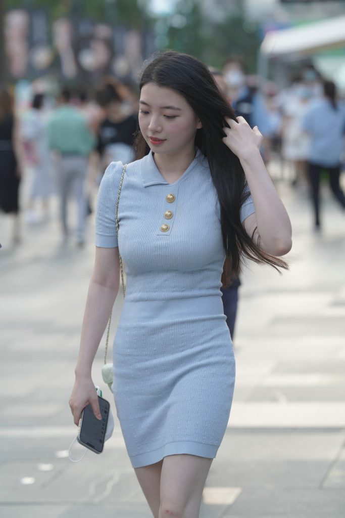 甜美蓝色针织裙 [151P-1.68GB]