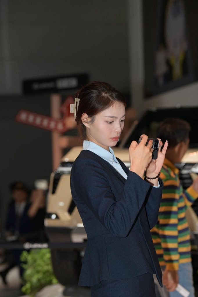 展会黑丝销售 [144P-3.63GB]