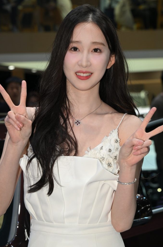 网红yoyoya [193P-3.73GB]